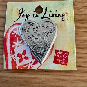 Russ Silver Pewter Pin - NWOT